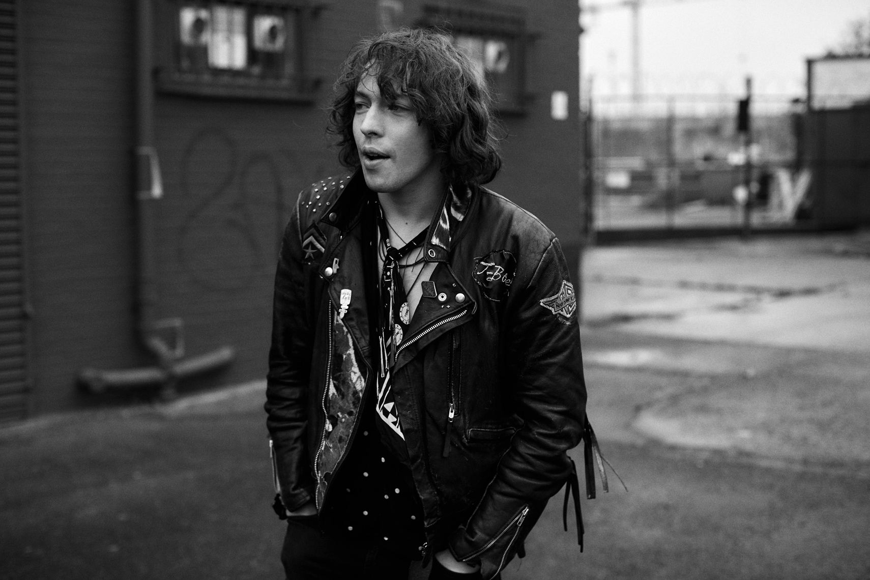 Barns Courtney by Tom Oxley
