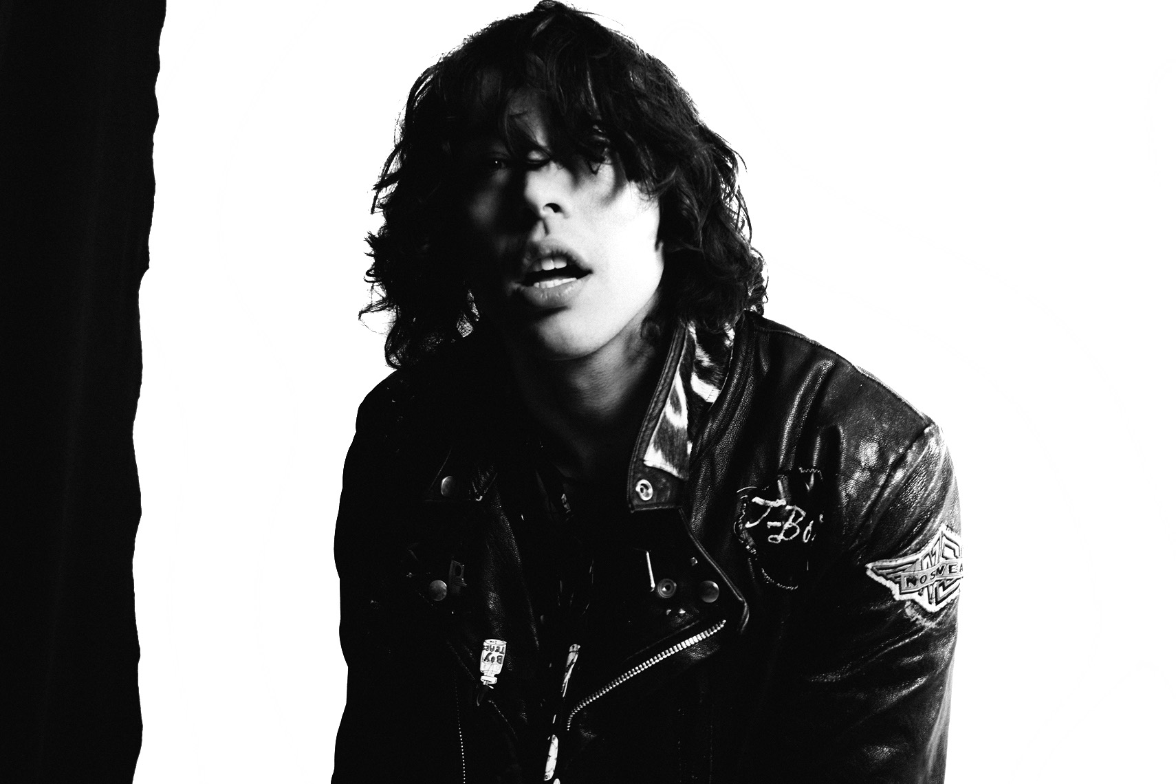 Barns Courtney by Tom Oxley